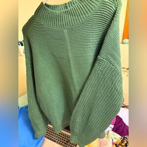 Magnolia Boutique Textured Hunter Forest Pine Green Sweater